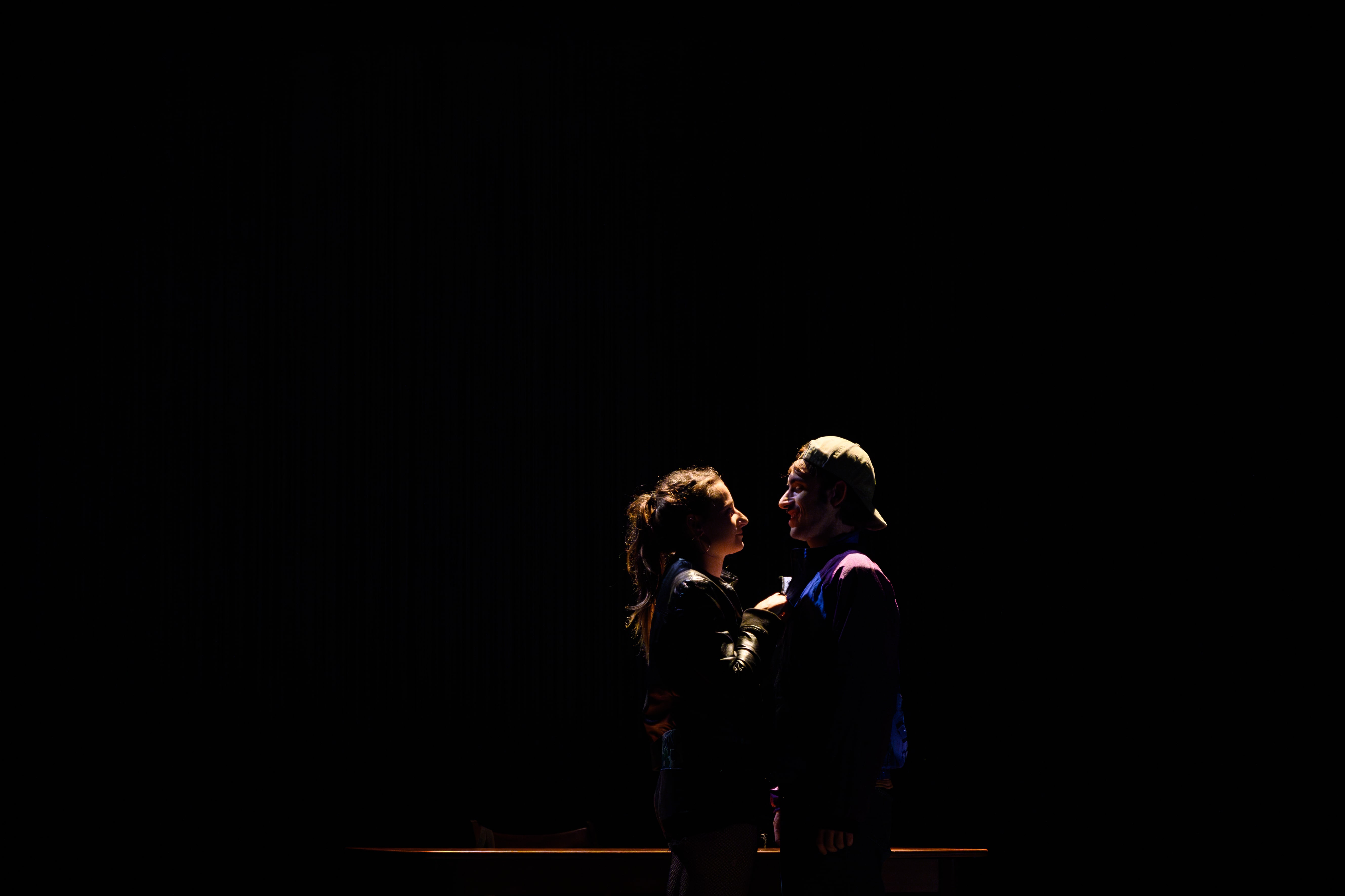 "JAMAIS, TOUJOURS, PARFOIS"